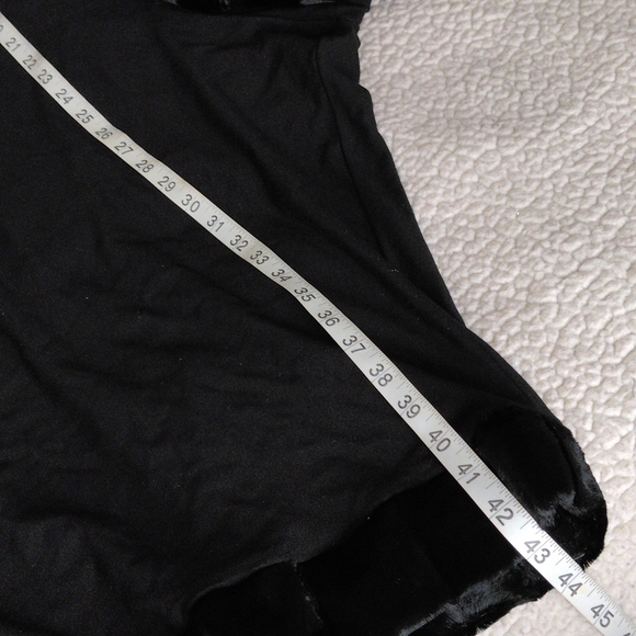 Capote S/M Bamboo Blend Faux Fur Black Poncho - Picture 8 of 17